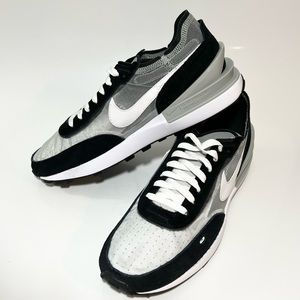 Nike Waffle One - Brand New